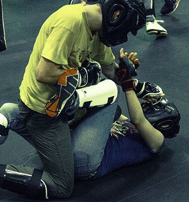 Krav maga à Rennes au club Défenses Tactiques Krav maga à Rennes au club Défenses Tactiques