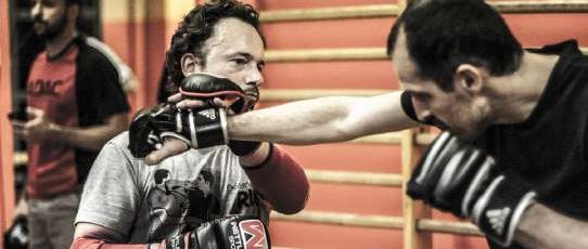 Pratique sportive de : SELF DEFENSE BOXE DE RUE