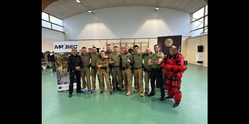 Formation Instucteur ASP-USA validé pour Fred Faudemer responsable du club Défenses Tactiques